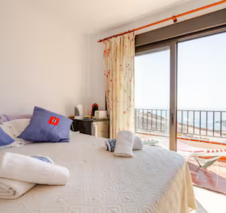 chambre splendide vue mer,  lit queen size, terrasse privée 